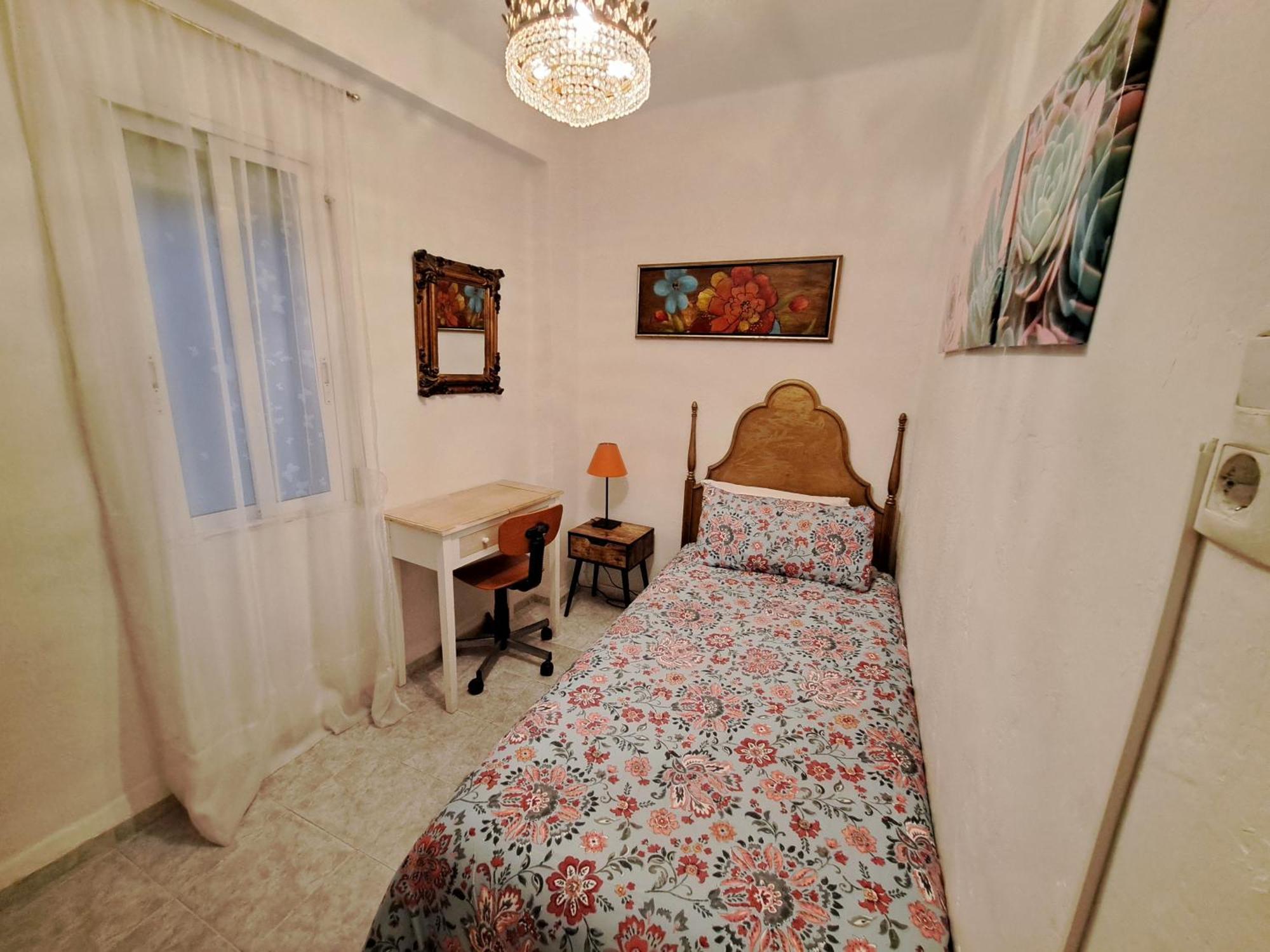 Apartamento Acogedor Con Wifi Valencia Kültér fotó